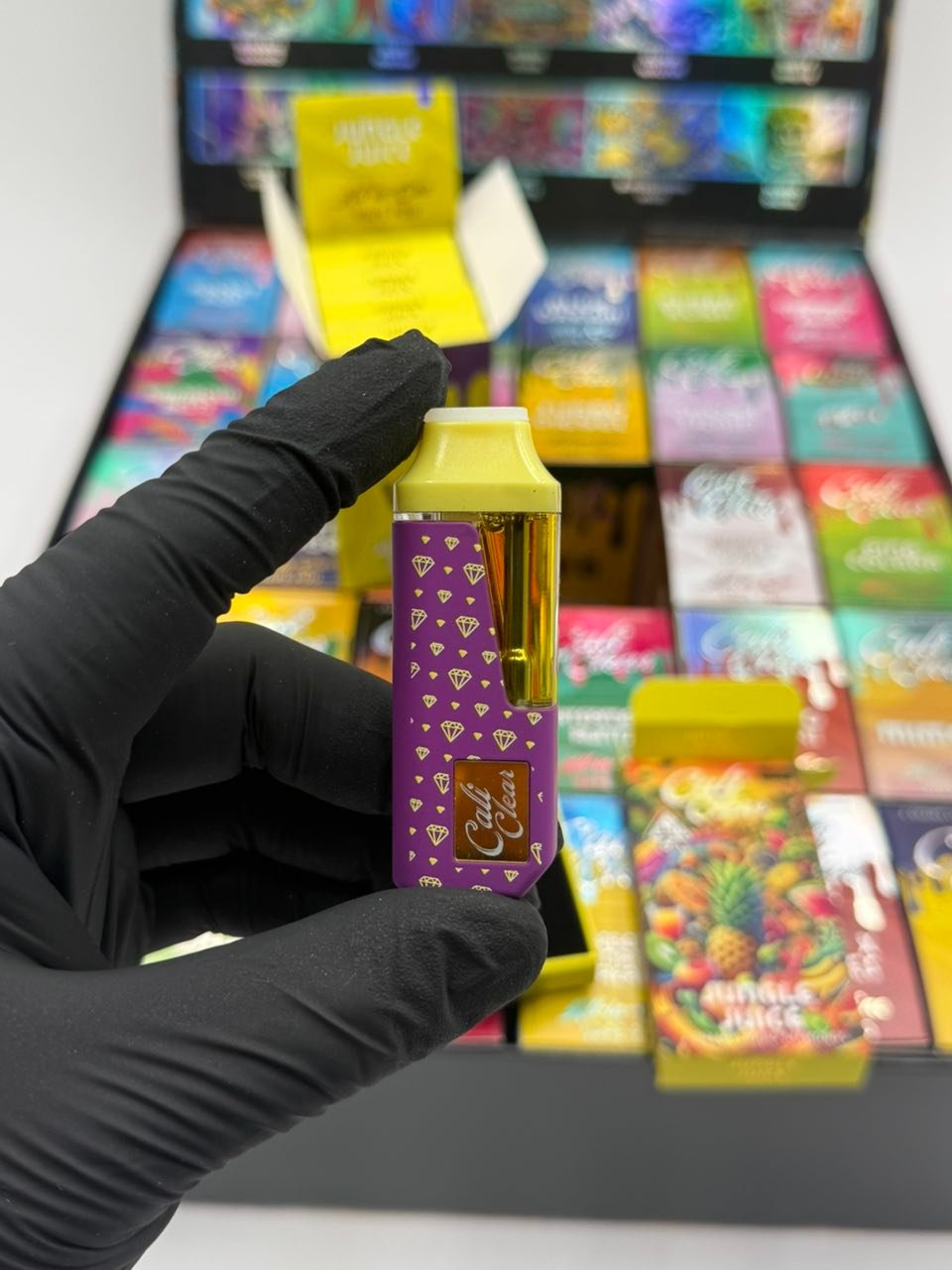 Cali Clear Cali Clear Carts authentic 510 threaded vape cartridge unboxed with retail packaging display