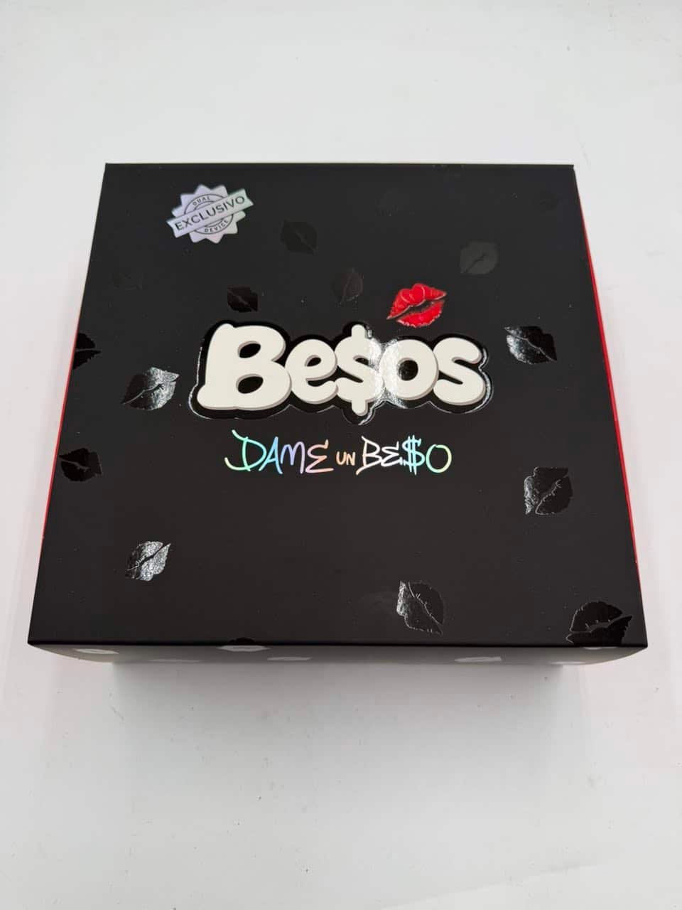 Gold Besos Disposable
