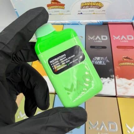 Mad Labs 2g Disposable Hero Banner Highlighting Gold Edition Hardware and USB-C Charging Base